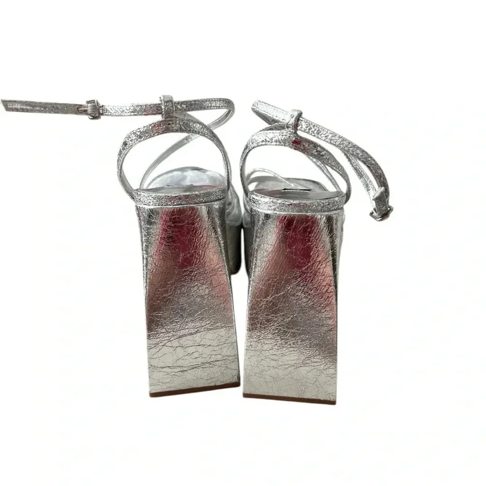 NWOB Aqua Women’s Chanc Strappy Silver Platform Heels
